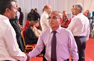 ހަބީބްގެ 38 އަހަރު: ސިޔާސީ ދިލަ ހޫނުގައި ނުޖެހި ނުކުންނެވީ ހުސްއަތާ!