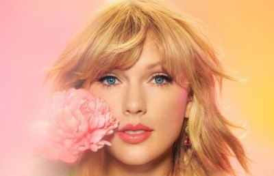 ލަވަކިޔުންތެރިޔާ ޓޭލާ އާ ފިލްމަކަށް ސޮއިކޮށްފި