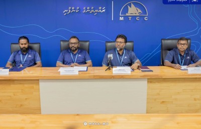 މަޝްރޫއުތައް ފެށީ ފައިސާ ނެތި ސިޔާސީ ބޭނުމަށް ކަމަށް ވިދާޅުވެ ޒިޔާދުގެ ރައްދު އިބޫއަށް