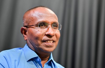 ހަބީބްގެ 38 އަހަރު: ސިޔާސީ ދިލަ ހޫނުގައި ނުޖެހި ނުކުންނެވީ ހުސްއަތާ!