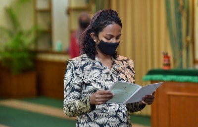 ޝައުނާއަށް މަޖިލީހުން ރުހުން ދީިފި