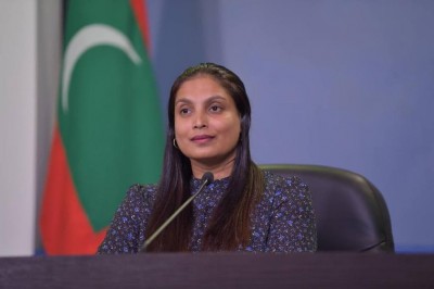 ކަންބޮޑުވުންތަކާއެކު، ސްކޮލާޝިޕް ދޭ އުސޫލު ބަދަލުކޮށްފި