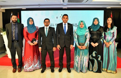 ހަތް މެމްބަރުން ހިމެނޭ ވަޒީފާއާ ބެހޭ ޓްރައިބިއުނަލްގައި ތިބީ ދެ މެމްބަރުން