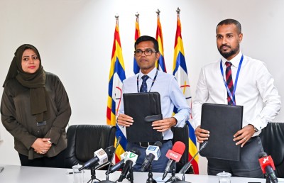 ކަރަންޓާއި ފެނުގެ ޖޫރިމަނާ މާފުވާނީ ހިދުމަތުގެ އަގު ދެއްކުމުން