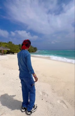 އިންޑިއާގެ މަޝްހޫރު ޑޮލީ ޗައިވާލާ ހާއްސަ ދައުވަތަކަށް ރާއްޖޭގައި