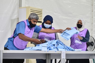 މާލޭގެ ހަ ދާއިރާއެއްގެ ވޯޓު ފޮށިތައް އަލުން ގުނަން އެމްޑީޕީ އިން ހުށަހަޅައިފި