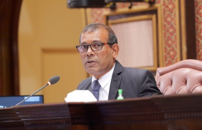 ގާނާގައި ދިރިއުޅުއްވާތީ މެމްބަރުކަމުގެ މުސާރަ އުނިކޮށްދޭން ނަޝީދު އެދިވަޑައިގެންފި