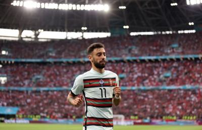 ހަންގޭރީގެ ސަޕޯޓަަރުން ހިމޭންކޮށްލީ ރޮނާލްޑޯގެ ރެކޯޑުން