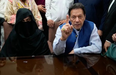 އިމްރާން ޚާންގެ ދެކަނބަލުންގެ 14 އަހަރުގެ ޖަލު ހުކުމެއް ފަސްކޮށްފި