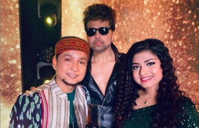 އިންޑިއަން އައިޑޮލްގެ ދެ ބައިވެރިޔަކަށް ހިމޭޝްގެ އަލްބަމަކުން ލަވައެއް