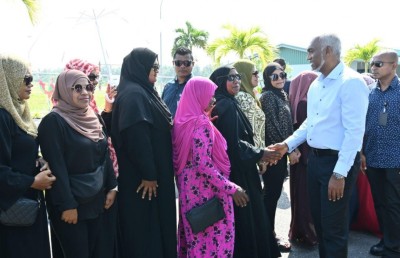 ބާރު ސްޕީޑުގައި މަޝްރޫއުތައް ގެންދަން ބޭނުން، މަޖިލީހުން މަޑުޖައްސަން ފުރުސަތު ނުދީ: ރައީސް