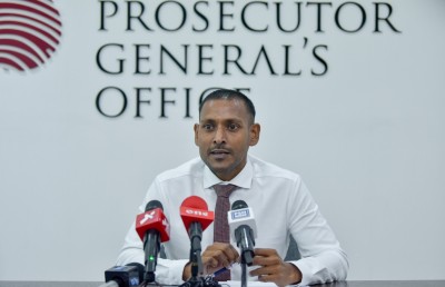 ރާއްޖޭގެ ބާރު ނުހިނގާ ތަނެއްގައި ޝަރީއަތް ކުރުން ވާނީ ޖޯކަކަށް: ޝަމީމް
