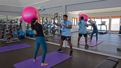 ޖިމް، ސެލޫން، ސިނަމާތައް ބަންދުކުރަން އަންގައިފި