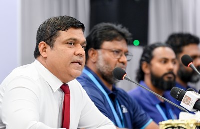 ލައިސަންސް ފީ ކައުންސިލުތަކުން ބަލައިގަންނަ ގޮތަށް ހަދަނީ