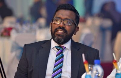 ކްރިމިނަލް ކޯޓުގެ ފަނޑިޔާރު ކަމަށް ކުރިމަތިލެއްވި ބޭފުޅުންގެ ތެރޭގައި ގާޒީ އާރިފް