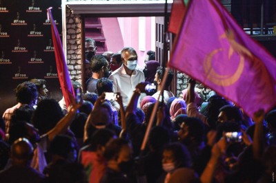 މާލޭ ސިޓީގެ ކައުންސިލަރުން ހުވާކުރުން ސަލްޓަން ޕާކުގައި