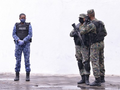 ޓެރަރިޒަމާ ދެކޮޅު އޮޕަރޭޝަނެއް އައްޑޫގައި، ހަތް މީހަކު ހައްޔަރަށް