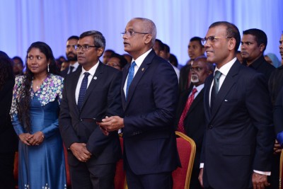 މަޖިލިސް ރައީސާއި އުއްތަމަ ފަނޑިޔާރު އަދި އާއިލާއަށް ގެކޮޅު ހަމަޖައްސަން ގާނޫނަށް އިސްލާހެއް