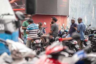 އިތުރު 1،299 މީހަކު ކޮވިޑަށް ޕޮޒިޓިވްވެ ޖުމްލަ ކޭސްތައް 60،000 އާއި ގާތްކޮށްފި