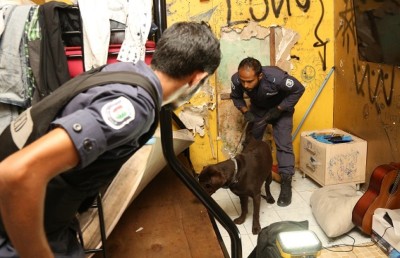 އުމުރުދުވަހުގެ ޖަލު ހުކުމުން ސަލާމަތްވީ ފުލުހުންނާ ހެދި؟