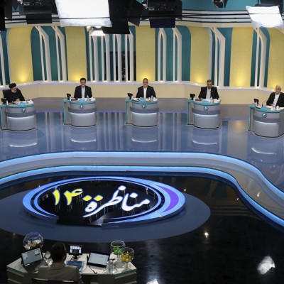 އީރާނުގެ ރިޔާސީ ކެންޑިޑޭޓުންގެ ބަހުސްގައި ރޫހާނީ އަށް ބަހުގެ ވަރުގަދަ ހަމަލާތަކެއް