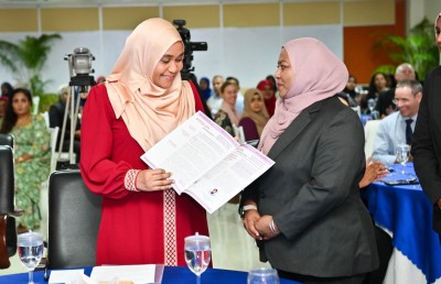 ފުލުހުންގެ ހިދުމަތުގައި އަންހެނުންގެ އިސްކަން ވަރަށް މުހިންމު: ސާޖިދާ