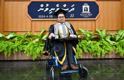 ފުރޮޅުލީ ގޮނޑީގައި އިނދެގެން ރައިޝަން ޑިގްރީ ނިންމާލައިފި