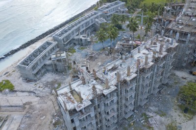 ބައިނަލްއަގުވާމީ އާއިލާ އާއި ޑިމޮކްރަސީގެ އަވާމެންދުރު