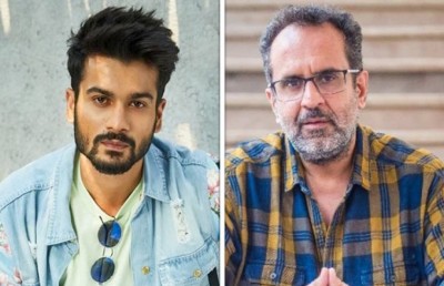 ވިކީގެ ކޮއްކޮ ސަނީއާ އެކު ސާރާއަށް ފިލްމެއް