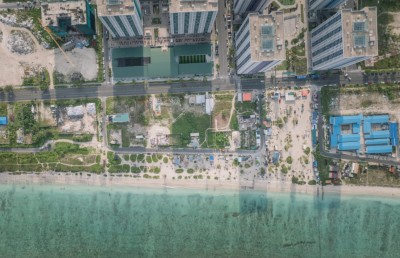 ދިވެހިންނަށް ހުޅުމާލެ 2 ގެ ބީޗްސައިޑުން 13 ބިމެއް ވިއްކަން ހުޅުވާލައިފި