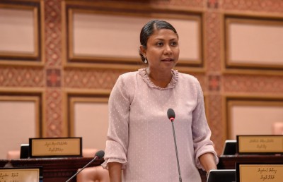 ނަފްރަތުގެ ބިލް ދިފާއު ނުކުރާތީ އެމްޑީޕީ މެމްބަރުން ރައީސް ސޯލިހަށް ފާޑުކިޔައިފި