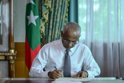 ދަތުރު ކުރާ ކުލާހަށް ބިނާކޮށް ޓެކްސް ނަގާ އިސްލާހު ތަސްދީގުކޮށްފި
