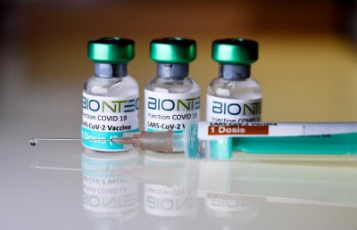 ޓައިވާނަށް ކޮވިޑް ވެކްސިން ހޯދައިދޭން ޓެކް ކުންފުނިތަކެއް