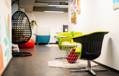 ފްރީލާންސަރުންނަށާއި އަލަށް ވިޔަފާރި ފަށާ މީހުންނަށް ހާއްސަ ވޯކް ސްޕޭސް ހުޅުވައިފި