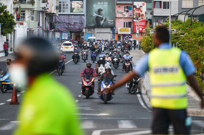ސްޓިކާ ޖެހުމުން ލައިސެންސް ބާތިލްވާނީ ޕާކިން ޖާގަ ހަދާފައި: ޓްރާންސްޕޯޓް