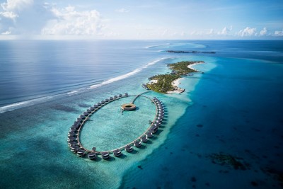 ރިޒް ކާޓަން ރިސޯޓުގެ ވޯޓާ ވިލާއެއްގައި ރޯވެއްޖެ
