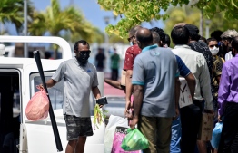 ދިގު ޗުއްޓީ އަކަށް އުފަލުން ރަށްރަށަށް!