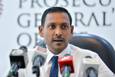 މޭ ހައެއް ހަމަލާ: އަދުހަމް ހިމެނޭހެން ހަތަރު މީހެއްގެ މައްޗަށް ދައުވާ އުފުލައިފި
