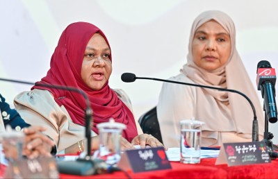 ދުވަސްވީ މީހުންނަށް ދޭ 5،000 ރުފިޔާ ދަރިން ނަހަމަ ގޮތުގައި ބޭނުންކުރާ ކަމުގެ ކަންބޮޑުވުން!