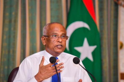 ރައީސްގެ އިލްތިމާސް: ހުރިހާ މުވައްޒަފުން ވެކްސިން ފުރިހަމަ ކުރައްވާ