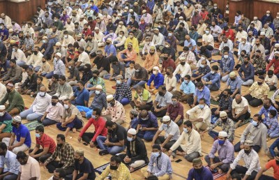 އިސްލާމްދީނުގެ ބުރުސޫރަ ހުތުރުކުރާ މީހުންނަށް ނޫނެކޭ ބުނަން ކެރޭ މުސްލިމުން ބޭނުންވޭ: އީދު ހުތުބާ