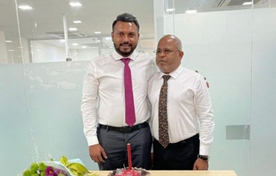 ސަރުކާރުން ލާމަރުކަޒީ ގާނޫނު ތަންފީޒު ކުރަން ފުރުސަތު ނުދޭތީ ލަދުވެތިވަން: ޒަމީރު