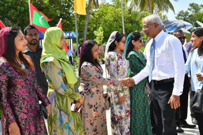 ތިން ދުވަހުގެ ދަތުރުފުޅެއްގައި ރައީސް ތ. އަތޮޅަށް