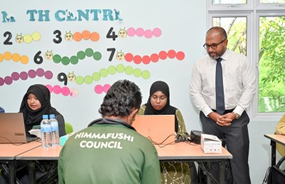 ބިދޭސީންގެ ފީތަކުގެ ގޮތުގައި ލިބެންޖެހޭ އަދަދު ބިލިއަނަކަށް ވުރެ މަތި، އެންމެން ސަސްޕެންޑުކުރަނީ!