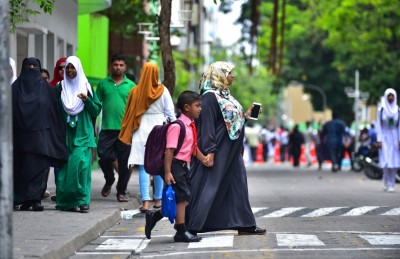 އަޚުލާގީ ތަރުބިޔަތު އެންމެ މުހިންމު ކަމަކަށް ހަދައިގެން ނޫނީ ވާކަށް ނެތް