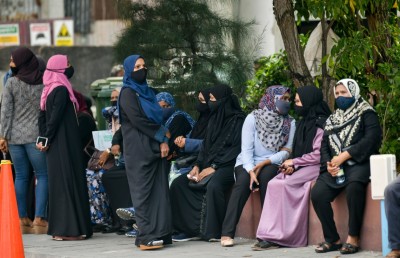 ސަރުކާރުގެ އޮފީސްތަކުން ޚިދުމަތް ދިނުމުގައި ވެކްސިން ފުރިހަމަކޮށްފައިވާ މީހުންނަށް ލުއިދެނީ