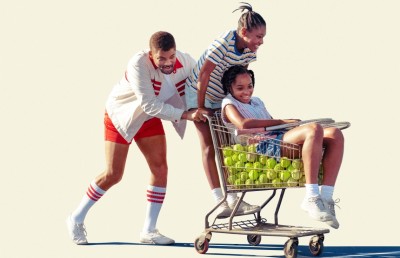 ސެރީނާ އާއި ވީނަސްގެ ބައްޕަގެ ގޮތުގައި ސުމިތު ދައްކާލައިފި