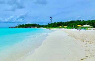 ކުޑަހުވަދޫން މާލެ އައި މީހަކަށް ކޮވިޑް ޖެހުމުން ރަށަށް އަރައިފޭބުން ތިންވަނަ ފަހަރަށް މަނާކޮށްފި