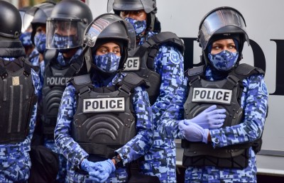 ފުލުހުންނަށް 1،400 ބޮޑީ ވޯން ކެމެރާ ހޯދަނީ
