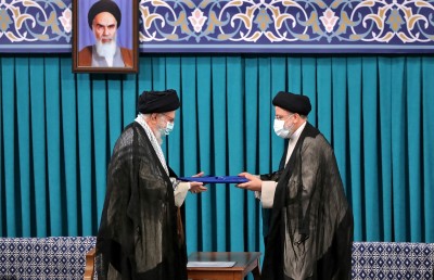 ދުޝްމަން ގައުމުތަކަށް އިންޒާރަކާ އެކު އީރާނަށް އާ ވެރިއެއް